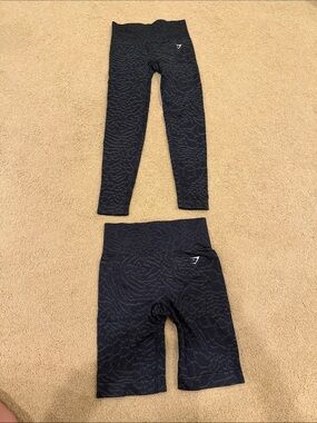 Gymshark Black Textured Leggings and Bike Shorts Set